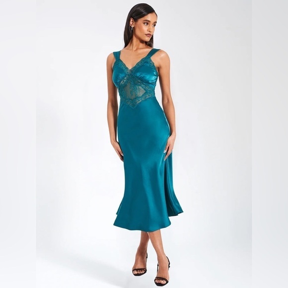 Miss Circle New York Teal Green Slip Gown 🧜🏼‍♀️💚 - Picture 1 of 11